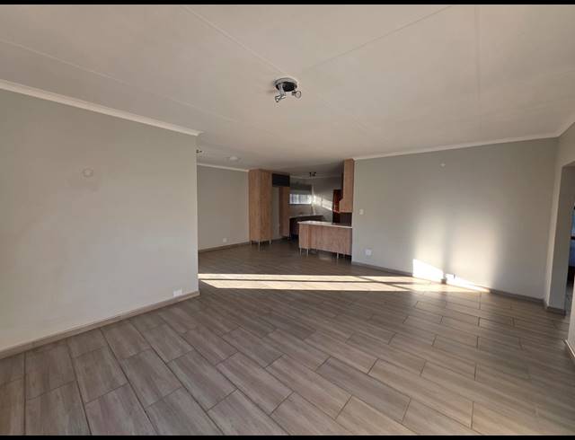 3 BEDROOM HOUSE TO LET IN VAALPARK